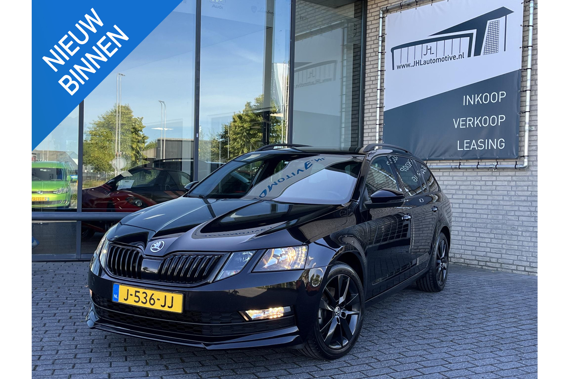 Škoda Octavia Combi 1.5 TSI Sport Business*CRUISE*CARPLAY*ECC*HAAK*NAV